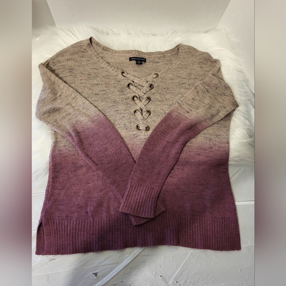 American Eagle Outfitters V-Neck Lace-Up Sweater - Pink Gradient, Size Small - Picture 4 of 5